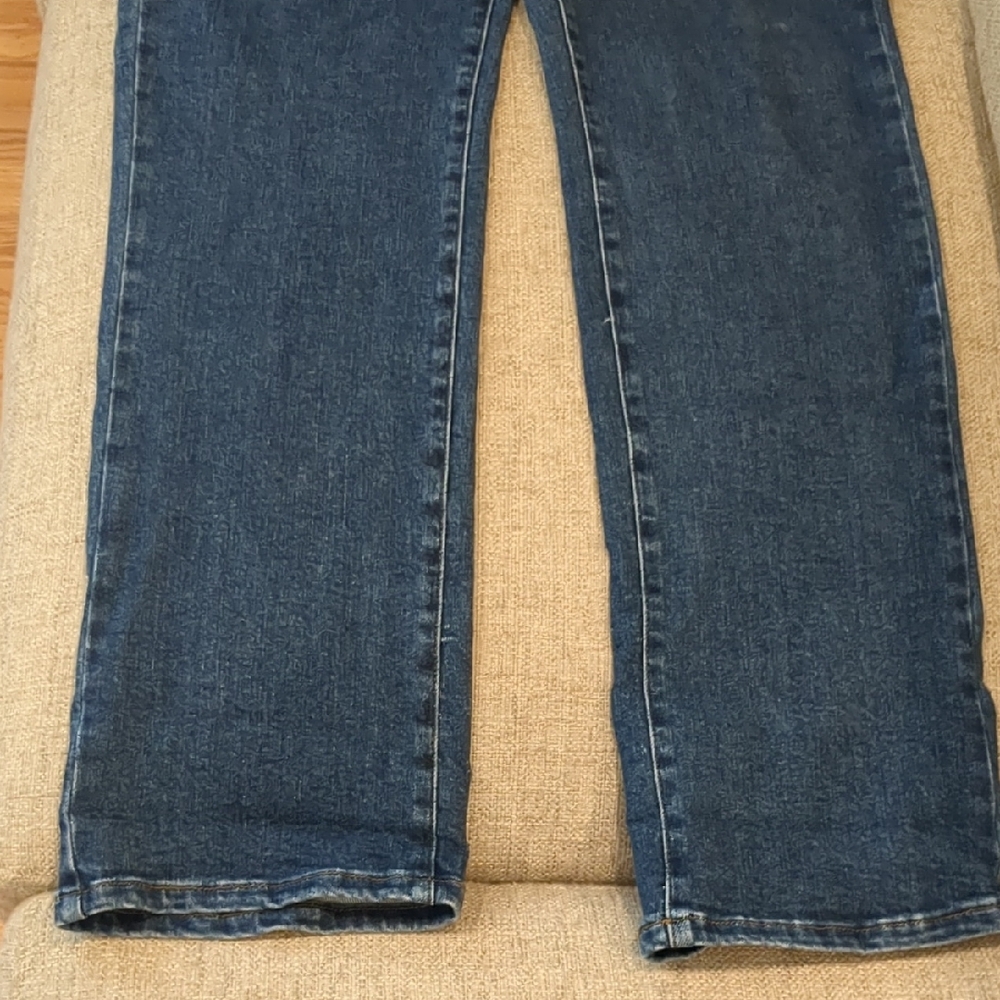 Judy Blue Women's Blue Jeans 90's straight 32" waist - Picture 6 of 15